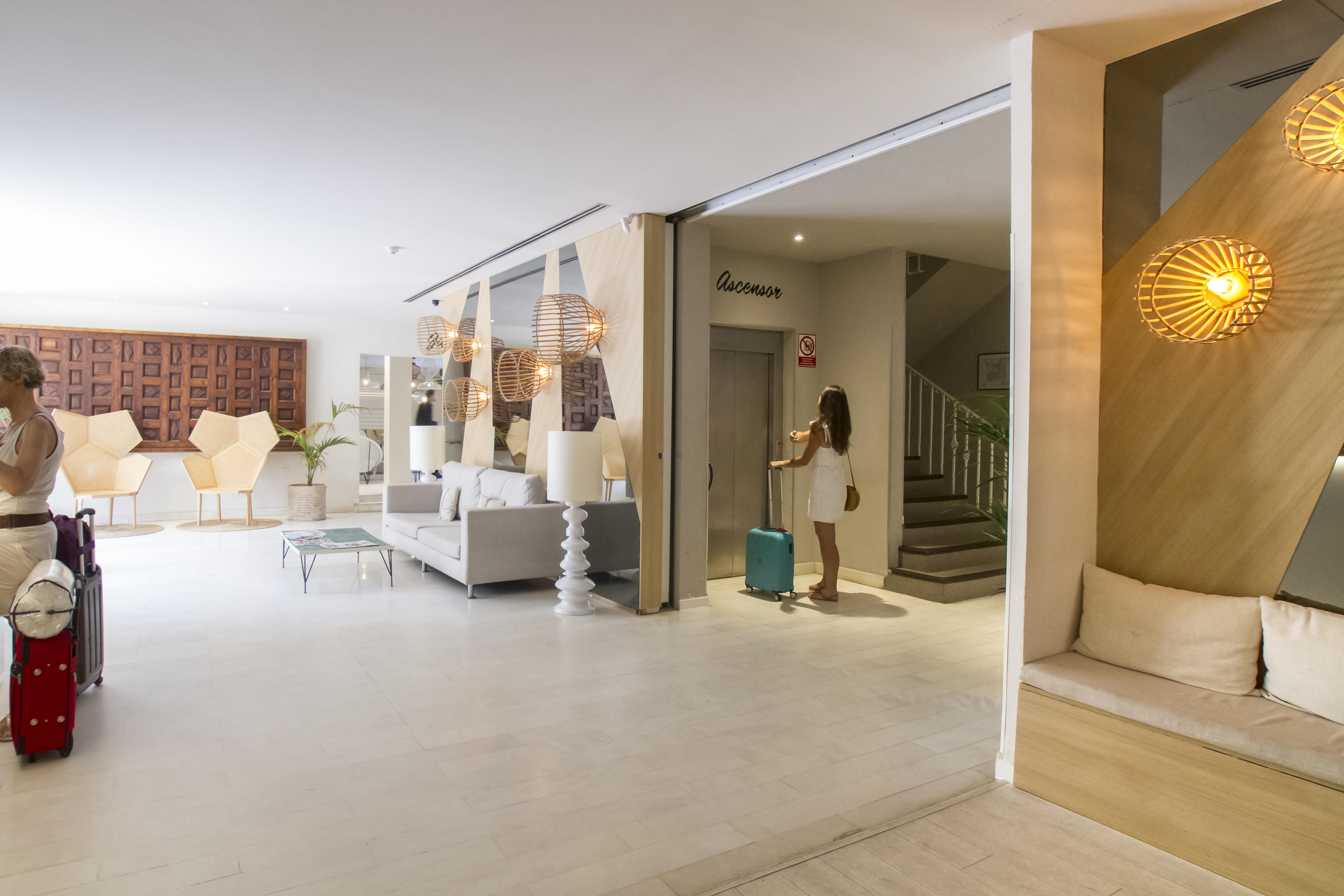 Hotel Ibersol Antemare - Adults Only Sitges Exterior foto